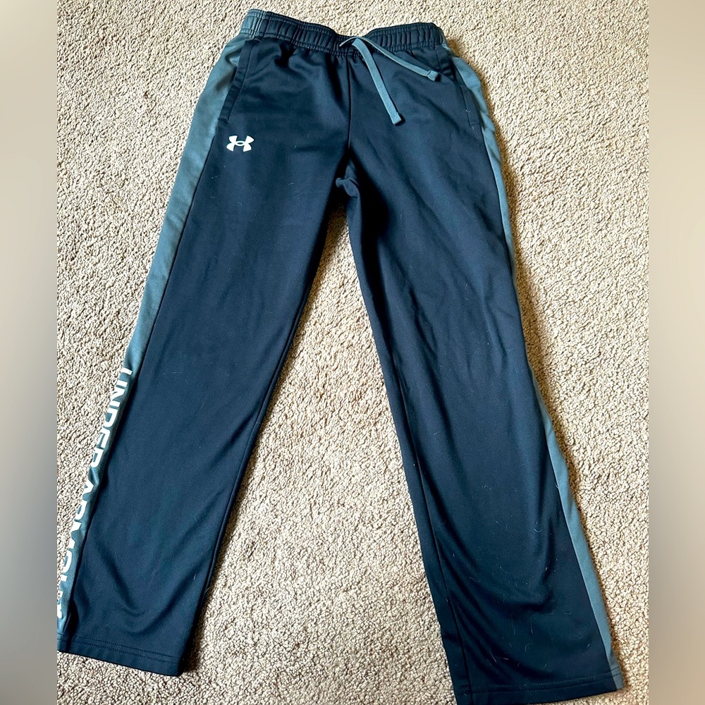 Under Armour Pants. Youth. Size Medium. Light Weight.
